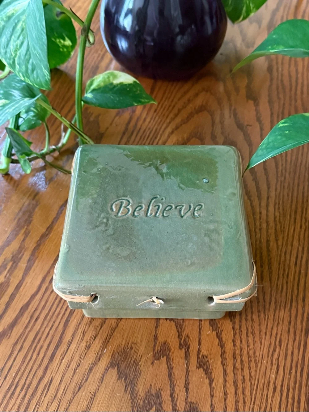 Believe Ceramic Trinket Box Green With Straw Accents